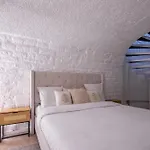 Le Louvre - Montorgeuil Residence Hotel