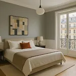 LE LOUVRE - MONTORGEUIL résidence hôtel